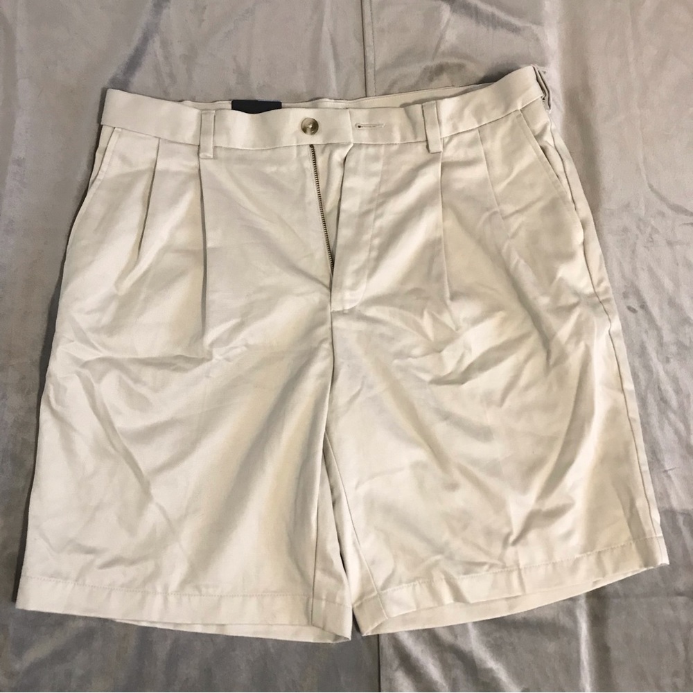 Roundtree & Yorke travelsmart mens khaki classic fit pleated front shorts sz 36